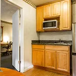 Quality Inn & Suites Silicon Valley