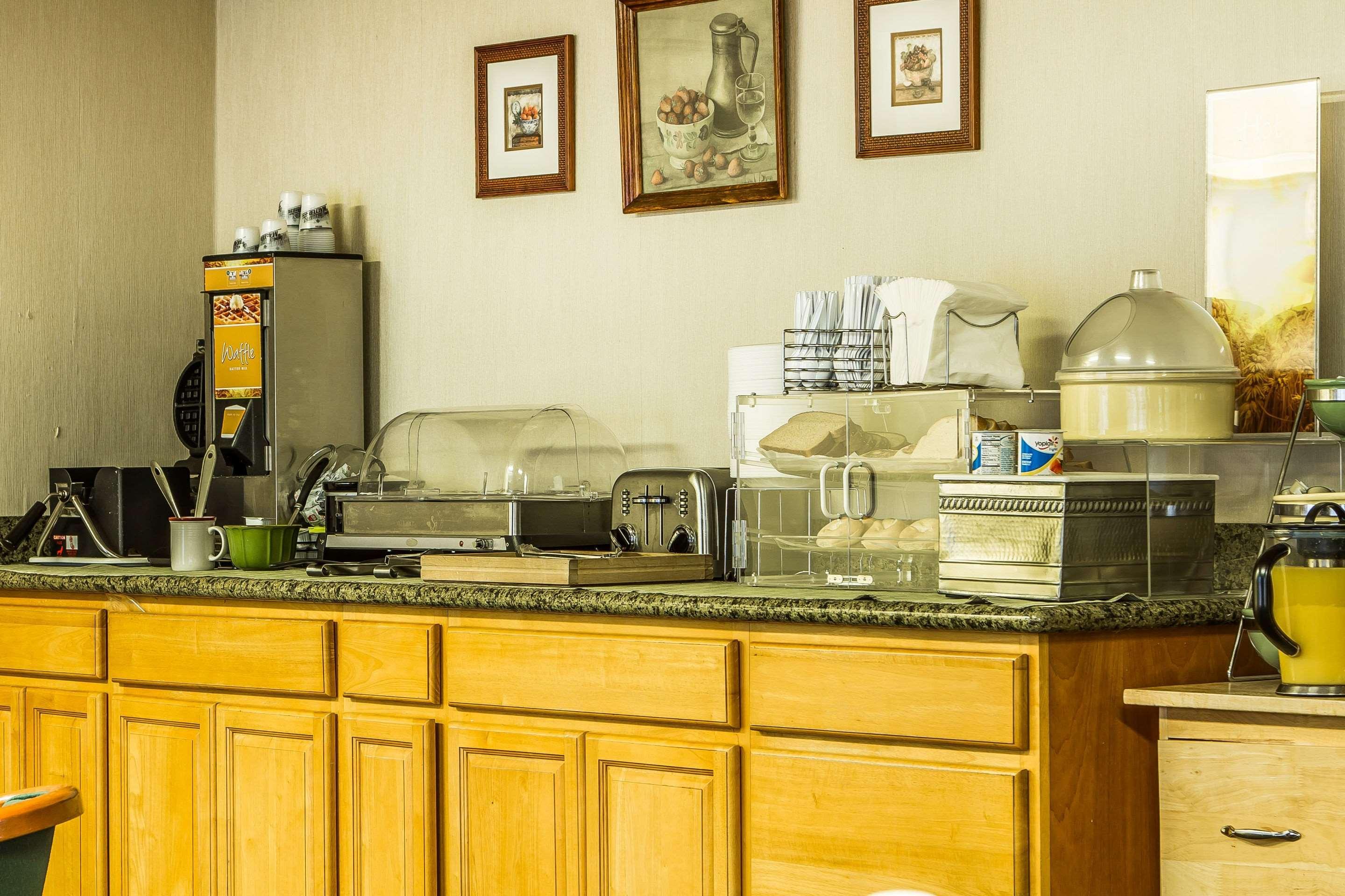 Quality & Silicon Valley Hotel
