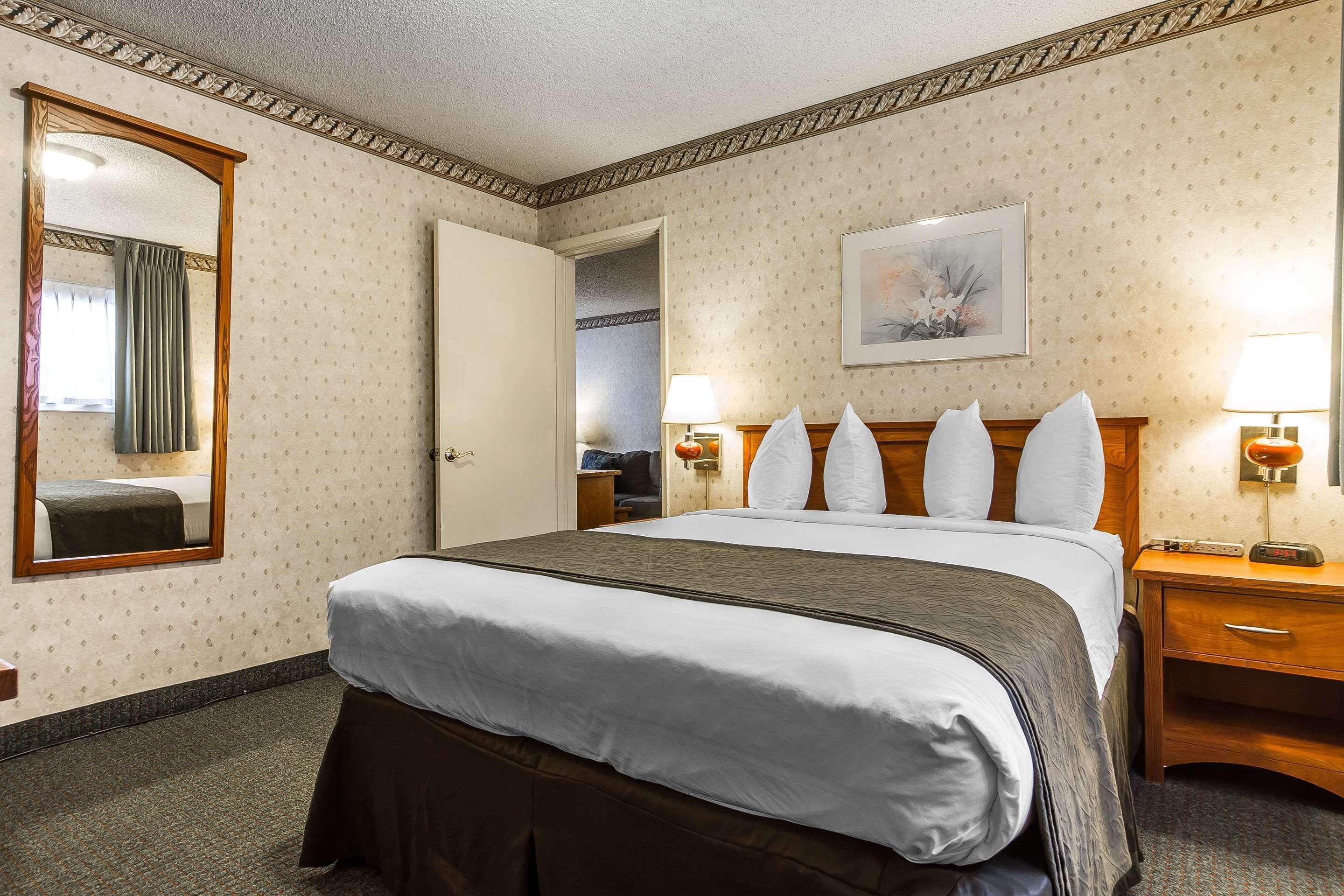 Quality & Silicon Valley Hotel