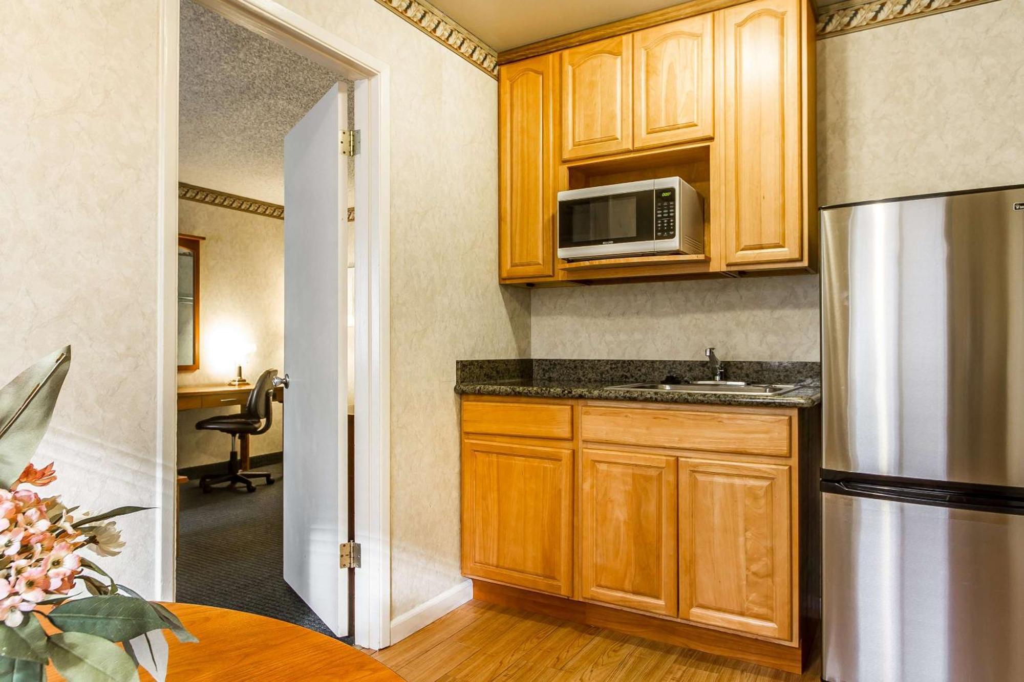 Hotel Quality & Silicon Valley